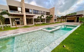 Villa Reserva Do Toque